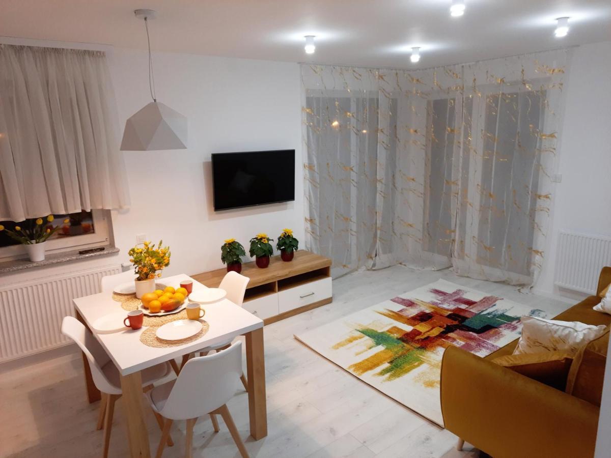 Apartament Amber Comfort Z Prywatnym Miejscem Parkingowym โควอบเซก ภายนอก รูปภาพ