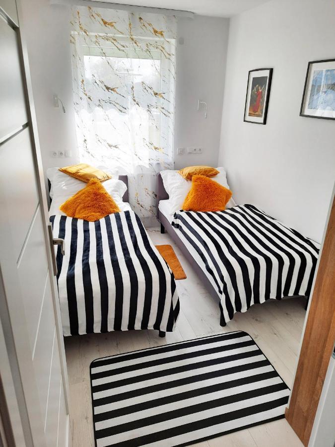 Apartament Amber Comfort Z Prywatnym Miejscem Parkingowym โควอบเซก ภายนอก รูปภาพ